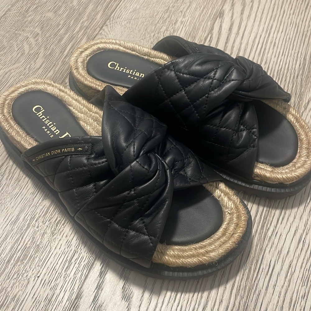 Dior DTWIST Black Cannage Quilted Sandals Slides